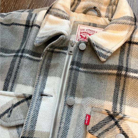 Levi’s Men’s Large Plaid Quilted Shacket Jacket - Picture 4 of 8